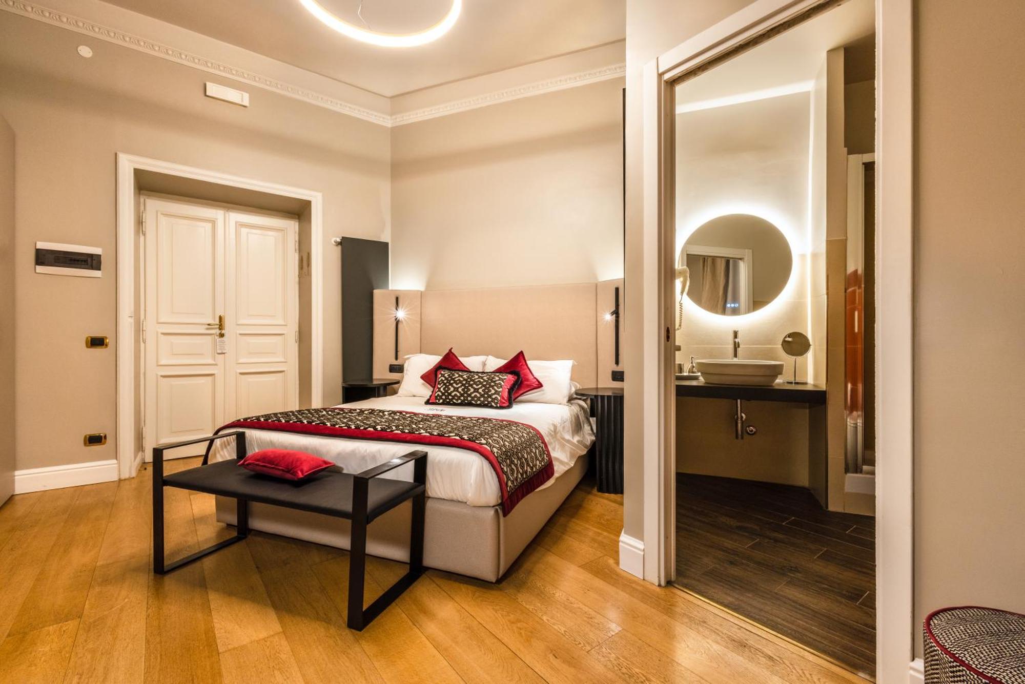 Отель Mybedcavour Рим Экстерьер фото